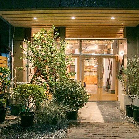 Linda Hostel 106 Осака Екстериор снимка