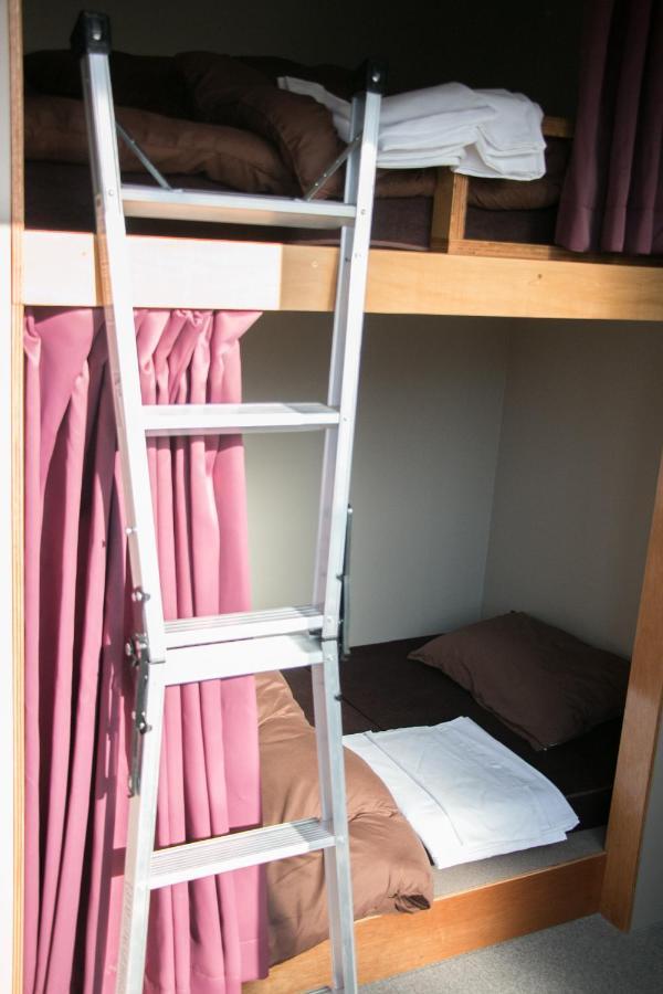 Linda Hostel 106 Осака Екстериор снимка
